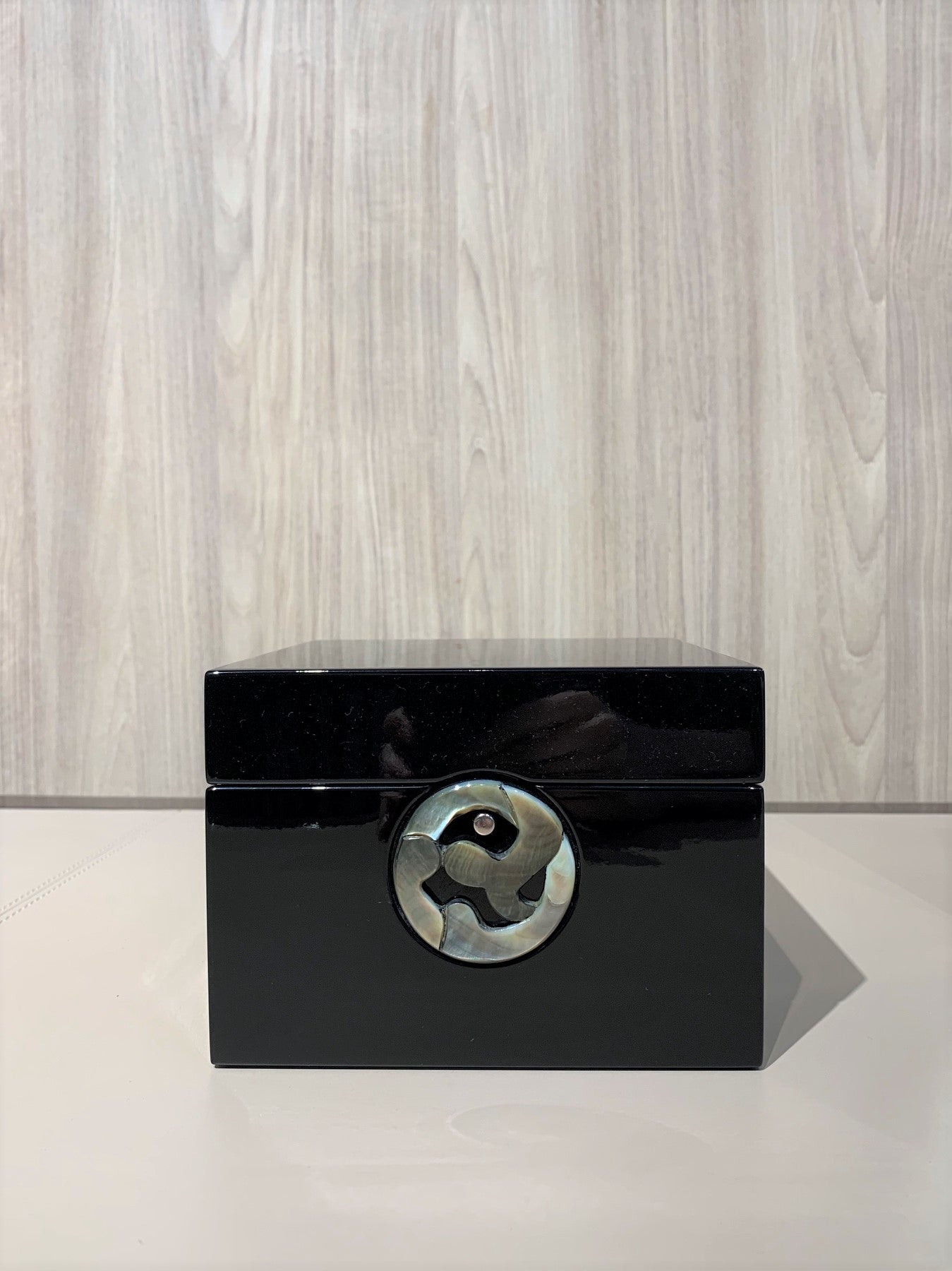 Armani Casa Teoria Small Box with Mother of Pearl Int. Decoration